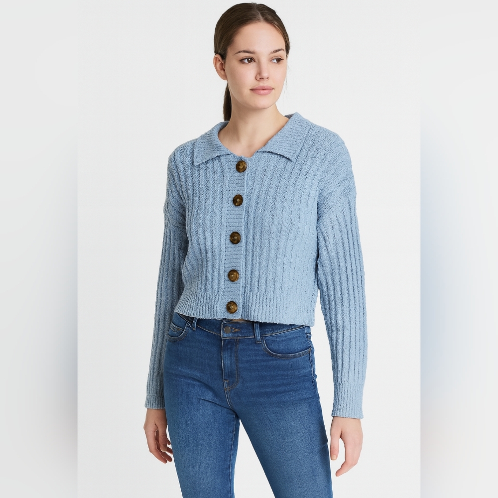 Hippie Rose Juniors Knit Button Front Sweater Size M – Light Blue Cropped